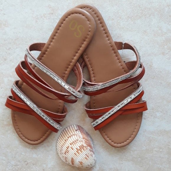 2x*Host Pick*SO fancy slip on sandals - Picture 5 of 5